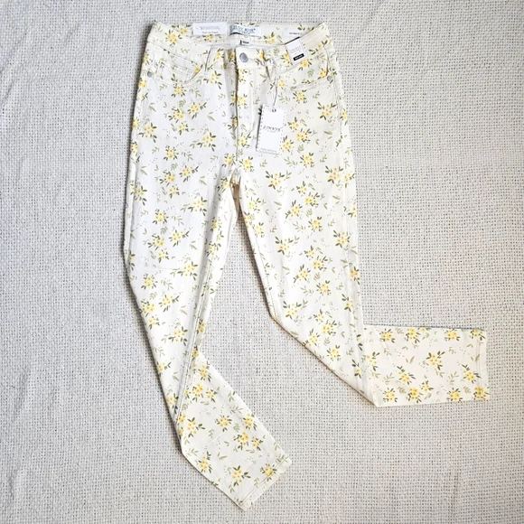 Judy Blue Skinny Jeans Wildflower Size 3 Size 5 Size 7 Size 9 Size 11 Size 13 - Picture 3 of 15